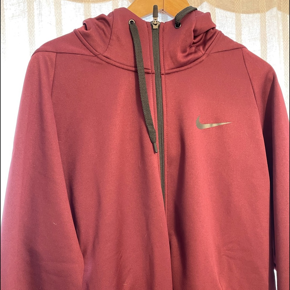 Nike hooded sweatshirt xl red